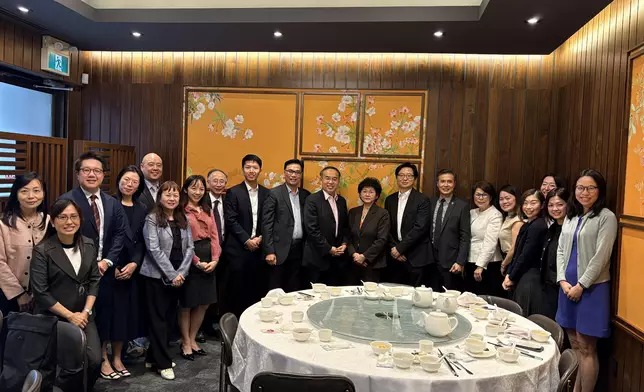 SFST urges Toronto companies to re-domicile Source: HKSAR Government Press Releases