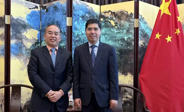 SFST meets government financial officials and financial leaders in Ottawa and Vancouver Source: HKSAR Government Press Releases