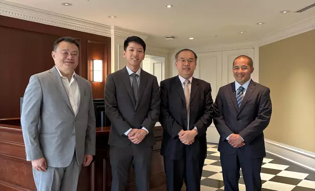 SFST meets government financial officials and financial leaders in Ottawa and Vancouver Source: HKSAR Government Press Releases