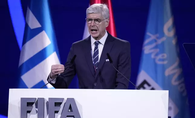 FIFA Development Director Arsene Wenger, from France, addresses FIFA's 75th Congress at the Conmebol Convention Center in Luque, Paraguay, Thursday, May 15, 2025. (AP Photo/Fernando Calistro)