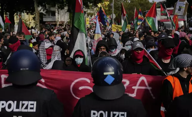 People attend a pro-Palestinians demonstration to commemorate the Nakba Day in Berlin, Germany, Thursday, May 15, 2025. (AP Photo/Ebrahim Noroozi)