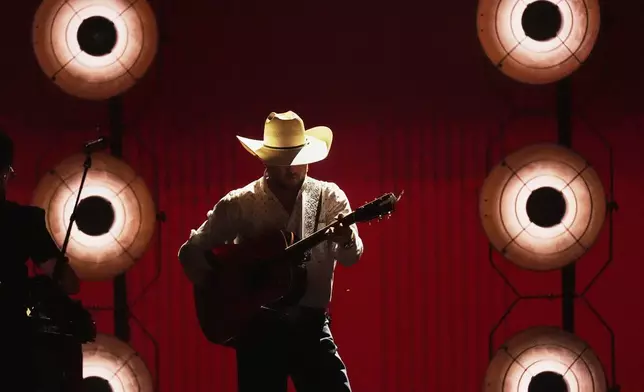 Cody Johnson performs "The Fall" during the 60th annual Academy of Country Music Awards on Thursday, May 8, 2025, in Frisco, Texas. (AP Photo/Chris Pizzello)