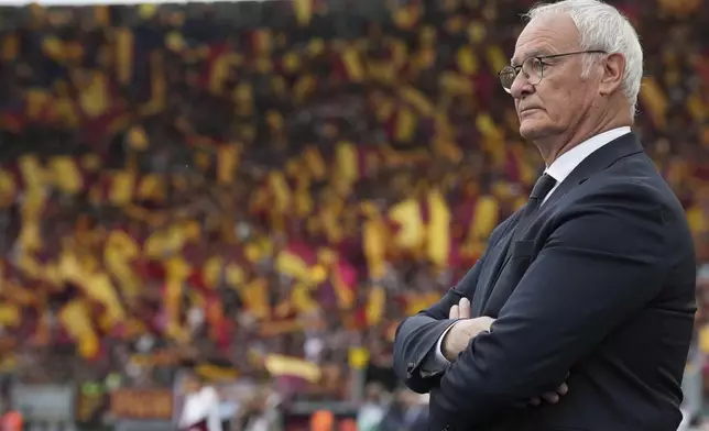 Roma's head coach Claudio Ranieri looks on during the Italian Serie A soccer match between Roma and Fiorentina at Rome's Olympic stadium, Italy, Sunday, May 4, 2025. (Alfredo Falcone/LaPresse via AP)