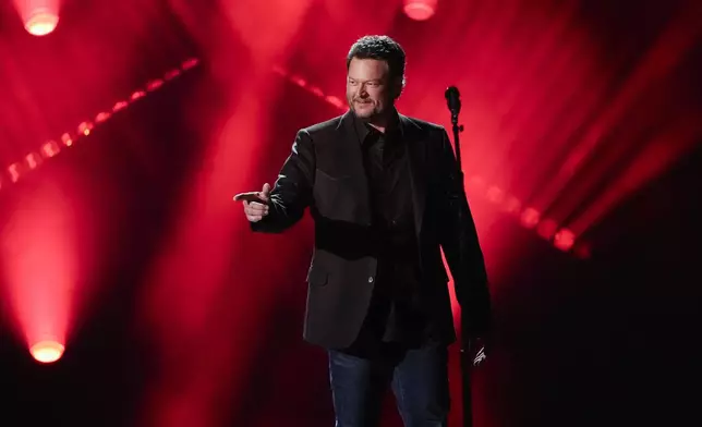 Blake Shelton performs "Texas" during the 60th annual Academy of Country Music Awards on Thursday, May 8, 2025, in Frisco, Texas. (AP Photo/Chris Pizzello)