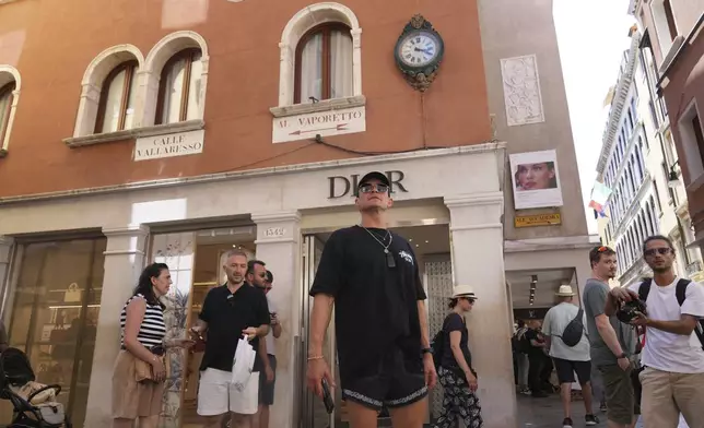 Orlando Bloom in Venice, Italy, Saturday,June 28, 2025, after attending the wedding of Jeff Bezos and Lauren Sanchez Bezos. (AP Photo/Antonio Calanni)