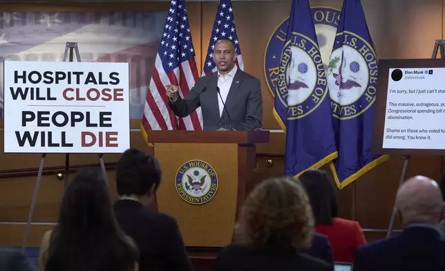 House Minority Leader Hakeem Jeffries, D-N.Y., tells reporters he agrees with Elon Musk's criticism of President Donald Trump's spending and tax bill, calling it a "disgusting abomination," during a news conference at the Capitol in Washington, Tuesday, June 3, 2025. (AP Photo/J. Scott Applewhite)