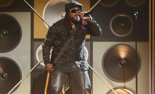 FILE - Leon Thomas performs "Mutt" during the BET Awards in Los Angeles on June 9, 2025. (AP Photo/Chris Pizzello, File)