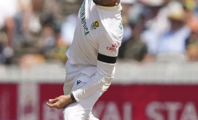 South Africa's Aiden Markram bowls a delivery on day three of the World Test Championship final between South Africa and Australia at Lord's cricket ground in London, Friday, June 13, 2025. (AP Photo/Kirsty Wigglesworth)