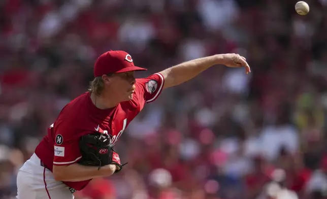 Cincinnati Reds pitcher Andrew Abbott throws during the third inning of a baseball game against the San Diego Padres, Saturday, June 28, 2025, in Cincinnati. (AP Photo/Jeff Dean)