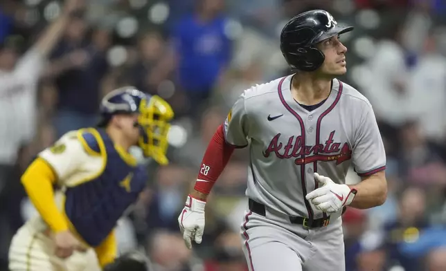 Atlanta Braves' Matt Olson rounds the bases after hitting a two-run home run during the fifth inning of a baseball game against the Milwaukee Brewers, Monday, June 9, 2025, in Milwaukee. (AP Photo/Aaron Gash)