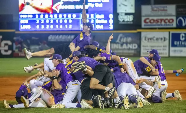 LSU Shreveport celebrates after defeating Southeastern of Florida to win the championship game of the NAIA World Series college baseball game, Friday, May 30 2025, at Harris Field in Lewiston, Idaho. (August Frank/Lewiston Tribune via AP)