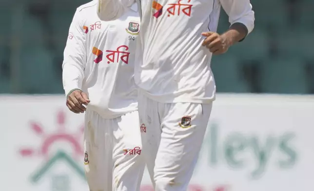 Bangladesh's Nayeem Hasan celebrates the wicket of Sri Lanka's Kamindu Mendis during the third day of the second cricket test match between Sri Lanka and Bangladesh in Colombo, Sri Lanka, Friday, June 27, 2025. (AP Photo/Eranga Jayawardena)