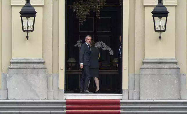 Dutch Prime Minister Dick Schoof arrives at Royal Palace Huis ten Bosch to hand in his resignation in The Hague, Netherlands, Tuesday, June 3, 2025. (AP Photo/Peter Dejong)