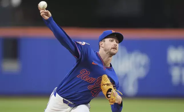 New York Mets' Griffin Canning pitches during the second inning of a baseball game against the Atlanta Braves Thursday, June 26, 2025, in New York. (AP Photo/Frank Franklin II)