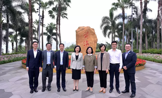 Secretary for Home and Youth Affairs visits Qianhai  Source: HKSAR Government Press Releases