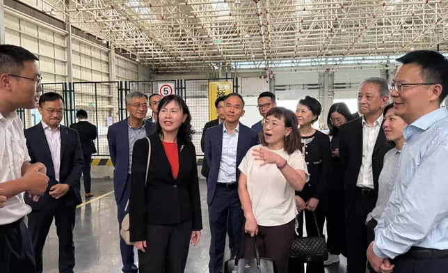 STL visits Chengdu to promote Hong Kong strengths in logistics  Source: HKSAR Government Press Releases