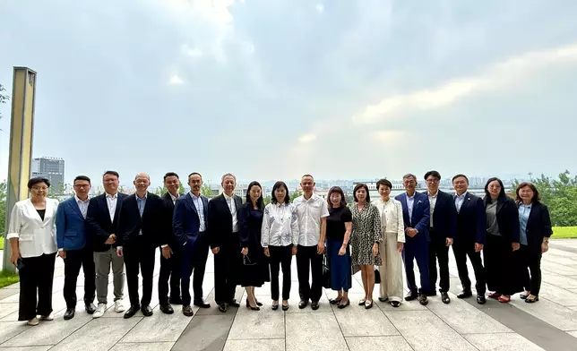 STL visits Chongqing  Source: HKSAR Government Press Releases