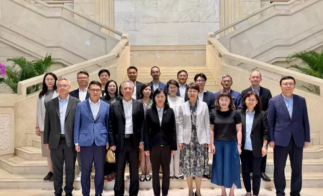 STL visits Chongqing  Source: HKSAR Government Press Releases