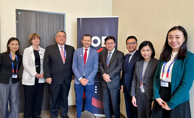 SLW attends International Labour Conference in Geneva  Source: HKSAR Government Press Releases