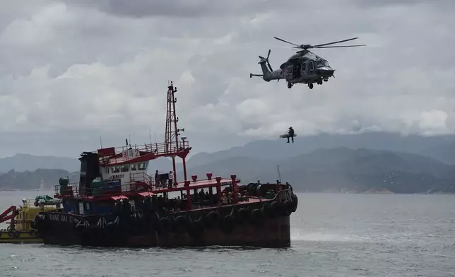 Guangdong, Hong Kong and Macao joint maritime search and rescue exercise conducted smoothly  Source: HKSAR Government Press Releases