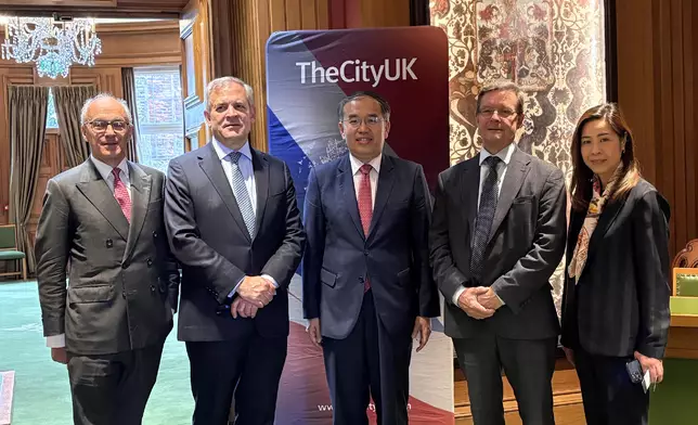 SFST showcases to UK community Hong Kong's determination to expand international financial co-operation  Source: HKSAR Government Press Releases