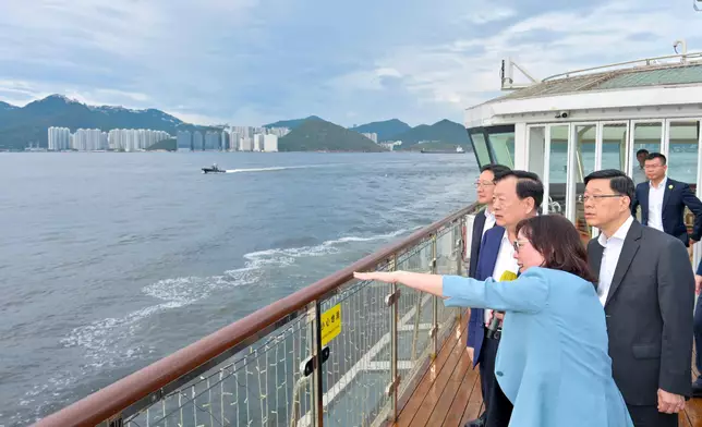 Director of Hong Kong and Macao Work Office of CPC Central Committee and Hong Kong and Macao Affairs Office of State Council Mr Xia Baolong meets representatives of commercial and financial sectors in Hong Kong  Source: HKSAR Government Press Releases