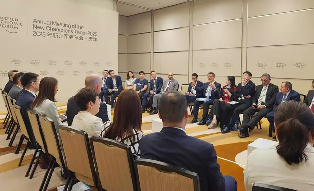 FS attends Summer Davos in Tianjin  Source: HKSAR Government Press Releases
