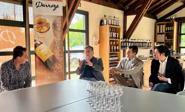 SCED attends China Forum in Paris, France  Source: HKSAR Government Press Releases