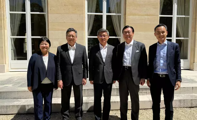 SCED attends China Forum in Paris, France  Source: HKSAR Government Press Releases
