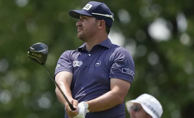 Thriston Lawrence, of South Africa, tees off on the 17th hole during the first round of the U.S. Open golf tournament at Oakmont Country Club Thursday, June 12, 2025, in Oakmont, Pa. (AP Photo/Charlie Riedel)