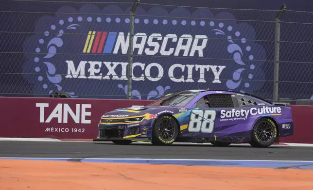 Shane Van Gisbergen drives during a NASCAR Cup Series auto race at Hermanos Rodríguez race track in Mexico City, Sunday, June 15, 2025. (AP Photo/Fernando Llano)