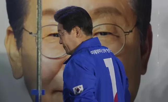 South Korea's Democratic Party's presidential candidate Lee Jae-myung, arrives for a presidential election campaign in Seoul, South Korea, Monday, June 2, 2025. (AP Photo/Lee Jin-man)
