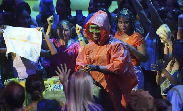 Kel Mitchell appears in the audience during the Nickelodeon Kids' Choice Awards on Saturday, June 21, 2025, at The Barker Hangar in Santa Monica, Calif. (AP Photo/Chris Pizzello)