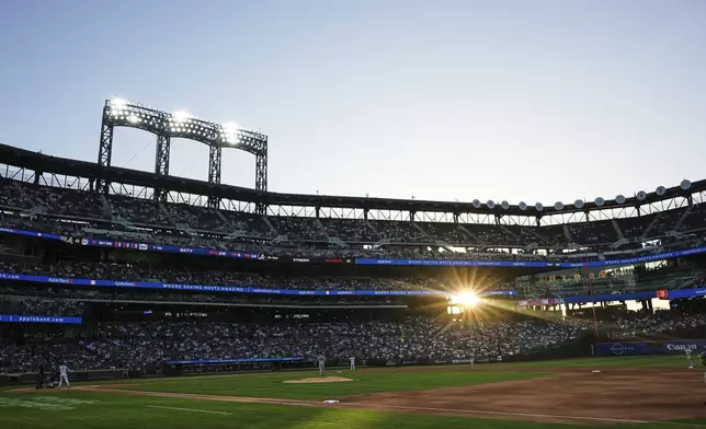 The Atlanta Braves play the New York Mets during the third inning of a baseball game Tuesday, June 24, 2025, in New York. (AP Photo/Frank Franklin II)