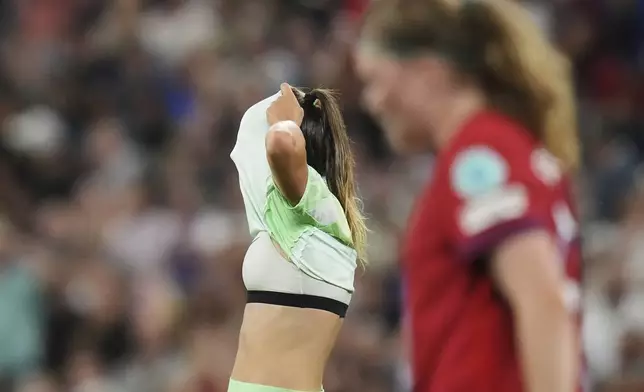 Italy's Sofia Cantore reacts after having a goal disallowed for offside during the Women's Euro 2025 quarterfinals soccer match between Norway and Italy at Stade de Geneve in Geneva, Switzerland, Wednesday, July 16, 2025. (AP Photo/Alessandra Tarantino)