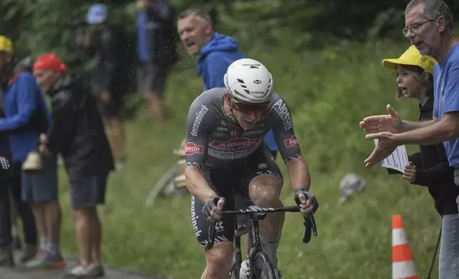Australia's Kaden Groves rides breakaway during the twentieth stage of the Tour de France cycling race over 184.2 kilometers (114.5 miles) with start in Nantua and finish in Pontarlier, France, Saturday, July 26, 2025. (AP Photo/Thibault Camus)