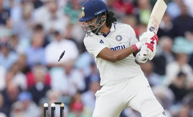 India's KL Rahul bowled out by England's Chris Woakes during the first day of the fifth cricket test match between England and India at The Kia Oval in London, Thursday, July 31, 2025. (AP Photo/Kirsty Wigglesworth)
