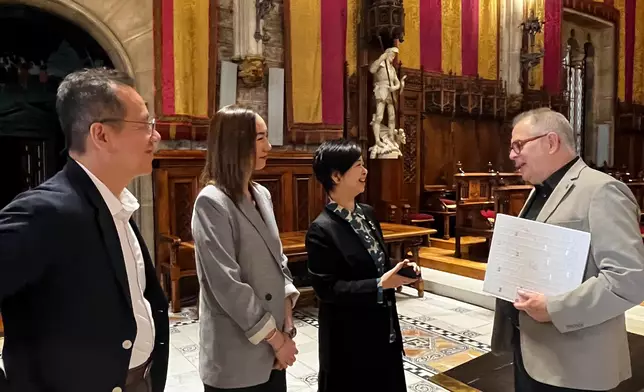 S for Housing visits Barcelona  Source: HKSAR Government Press Releases