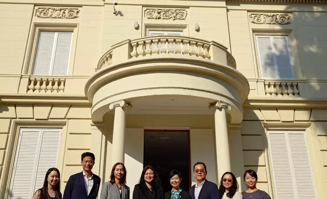 S for Housing visits Barcelona  Source: HKSAR Government Press Releases