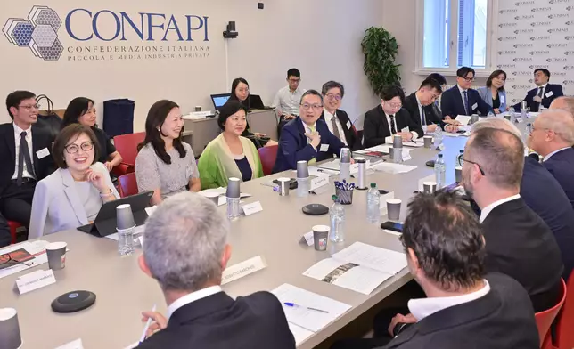 SJ promotes Hong Kong's unique legal advantages in Rome  Source: HKSAR Government Press Releases