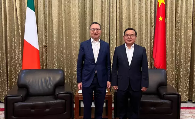 SJ promotes Hong Kong's unique legal advantages in Rome  Source: HKSAR Government Press Releases