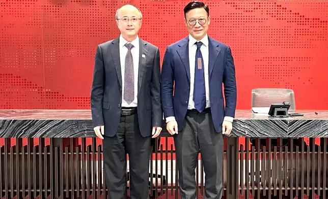 DSJ meets with SCIA President to discuss development and collaboration in sports dispute resolution between Hong Kong and Shenzhen Source: HKSAR Government Press Releases
