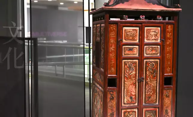 Hong Kong Heritage Museum welcomes its 15 000 000th visitor and launches its 25th anniversary exhibition  Source: HKSAR Government Press Releases