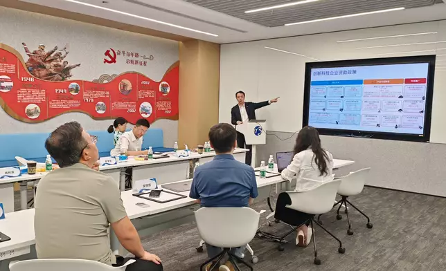 Director-General of Office for Attracting Strategic Enterprises visits Beijing to promote Hong Kong's advantages  Source: HKSAR Government Press Releases