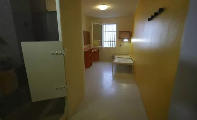 FILE - A prison cell in the Vendin-le-Vieil prison, northern France, May 14, 2025. (AP Photo/Michel Euler, Pool, File)