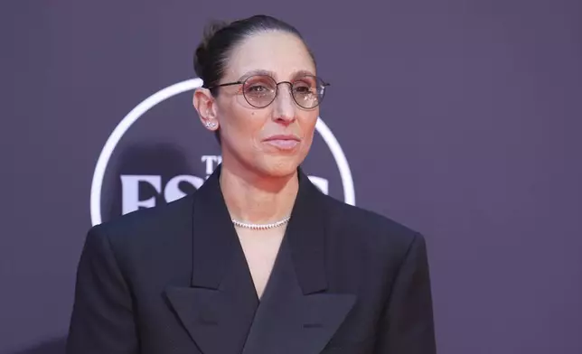 Diana Taurasi arrives at the ESPY Awards at the Dolby Theatre in Los Angeles, Wednesday, July 16, 2025. (AP Photo/Chris Pizzello)