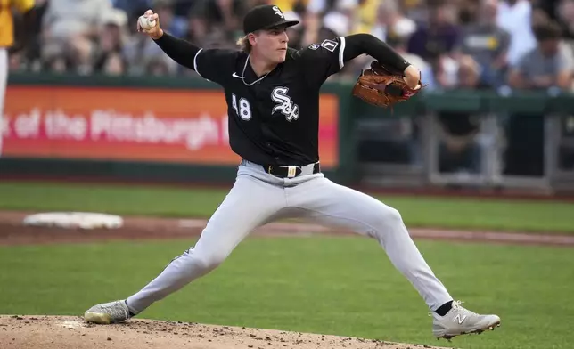 Chicago White Sox pitcher Jonathan Cannon delivers during the first inning of a baseball game Pittsburgh Pirates in Pittsburgh, Friday, July 18, 2025. (AP Photo/Gene J. Puskar)