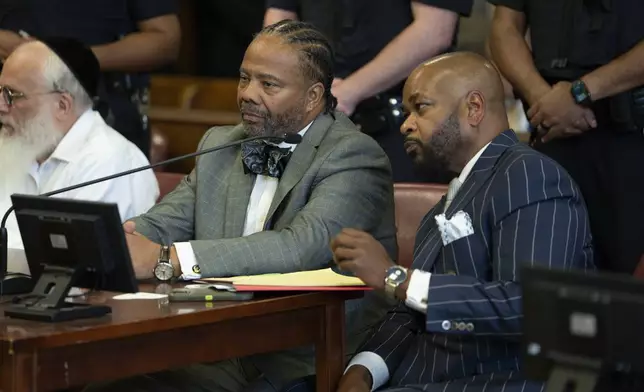 Former state Sen. Jesse Hamilton appears for arraignment on corruption charges in Manhattan criminal court, Thursday, Aug. 21, 2025, in New York. (Steven Hirsch/New York Post via AP, Pool)