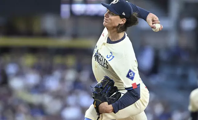 Los Angeles Dodgers pitcher Tyler Glasnow (31) throws a pitch against the Arizona Diamondbacks in the fourth inning of a baseball game Saturday, Aug. 30, 2025, in Los Angeles. (AP Photo/Wally Skalij)