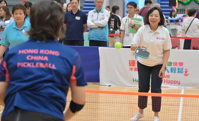 CE takes part in Sport For All Day 2025 (with photos/video) Source: HKSAR Government Press Releases